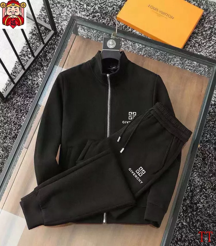 Givenchy Tracksuits Long Sleeved For Men Functional 8812