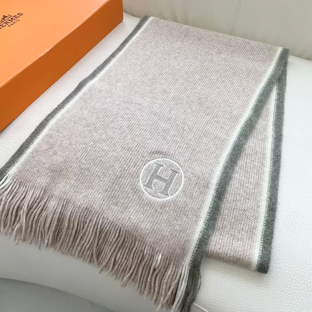 GoAnywhere 1092 Hermes Scarf For Women
