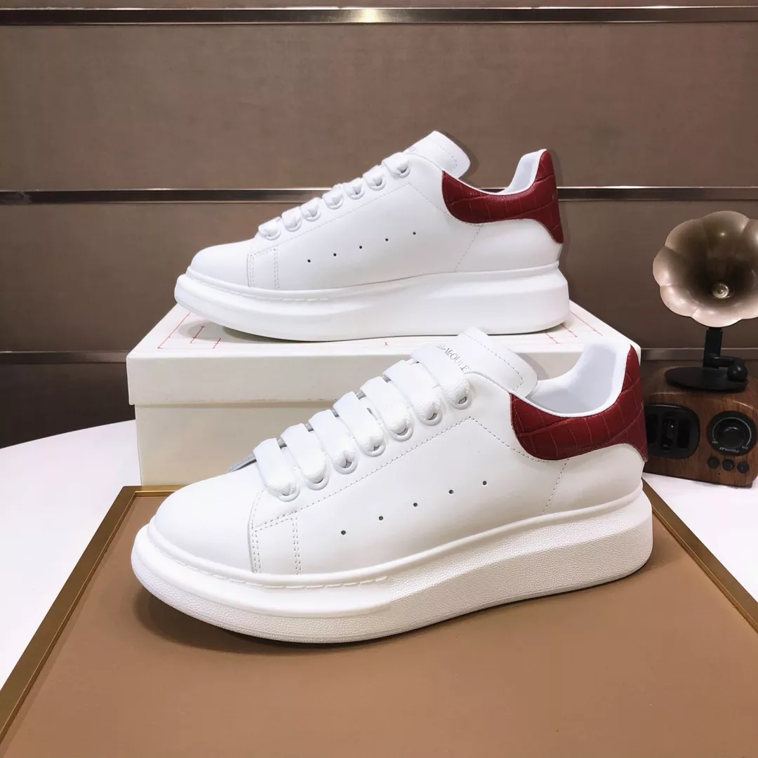 GoAnywhere 1322 Alexander McQueen Casual Shoes For Women