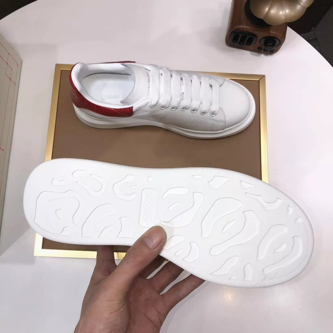 GoAnywhere 1322 Alexander McQueen Casual Shoes For Women