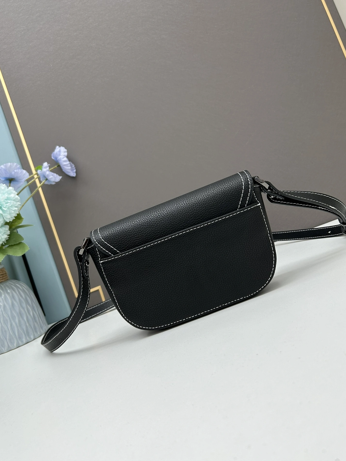 GoAnywhere 1519 Christian Dior AAA Quality Messenger Bags For Unisex