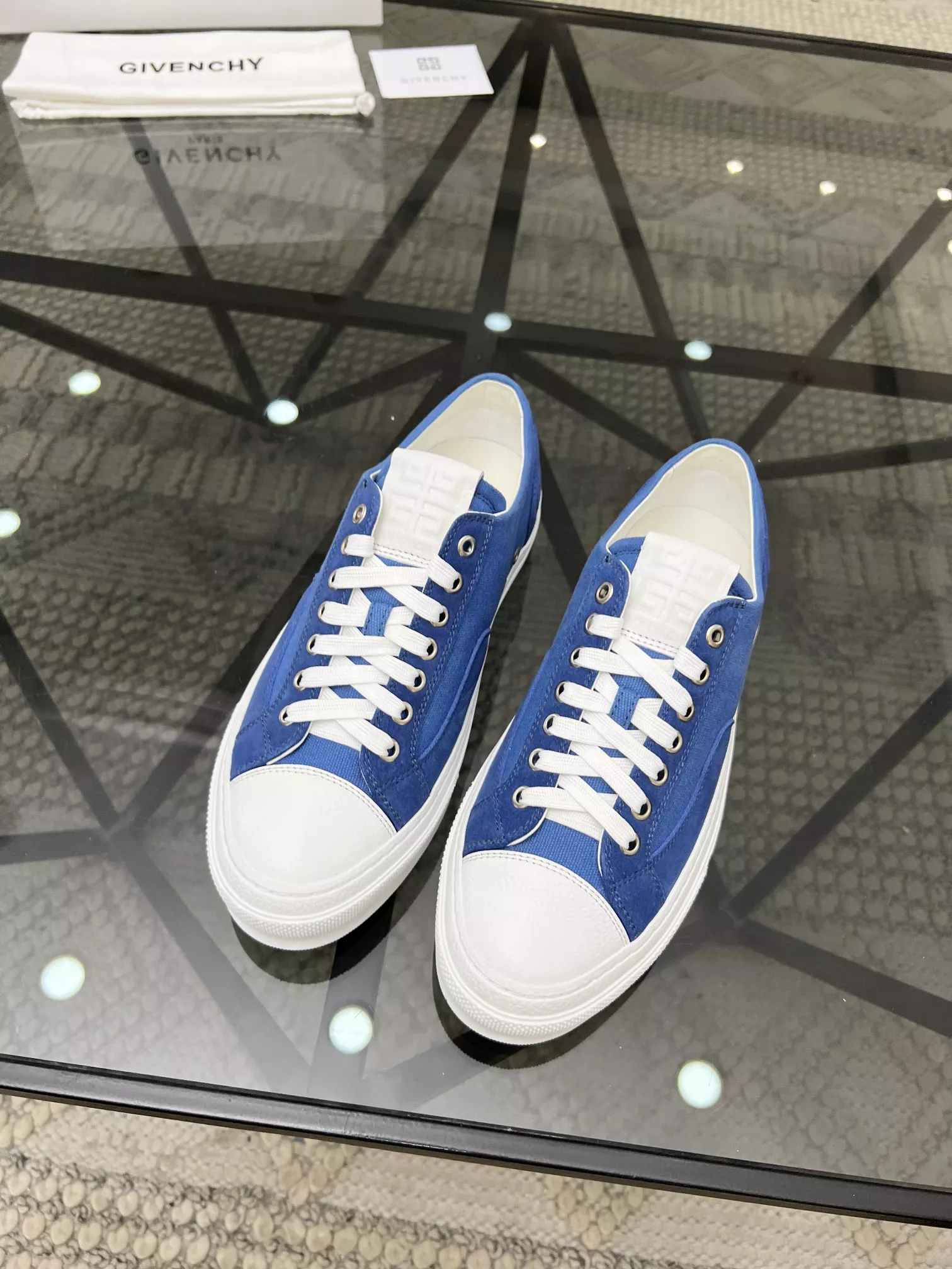 GoAnywhere 1664 Givenchy Casual Shoes For Men