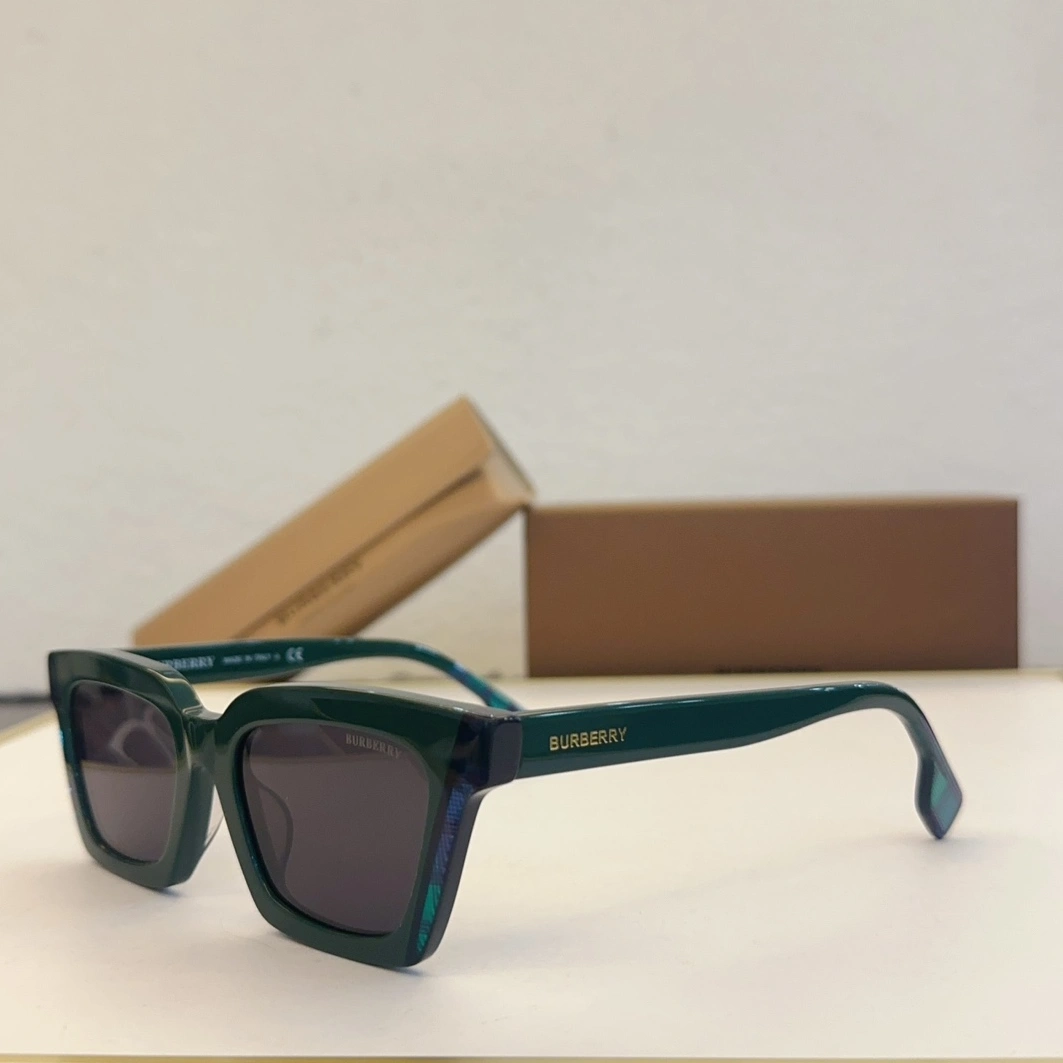 GoAnywhere 2297 Burberry AAA Quality Sunglasses