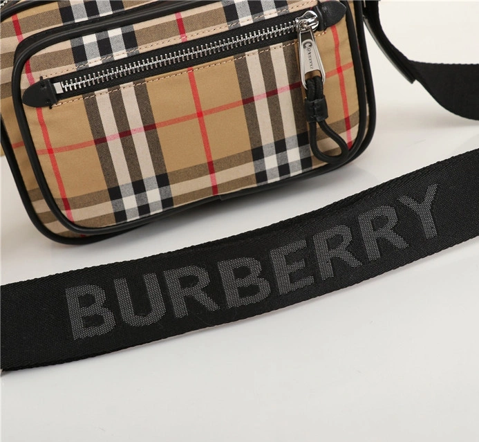 GoAnywhere 2345 Burberry AAA Quality Messenger Bags