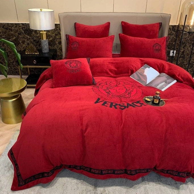 GoAnywhere 2407 Versace Bedding