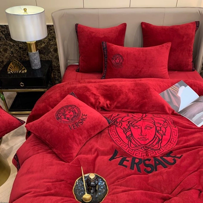 GoAnywhere 2407 Versace Bedding