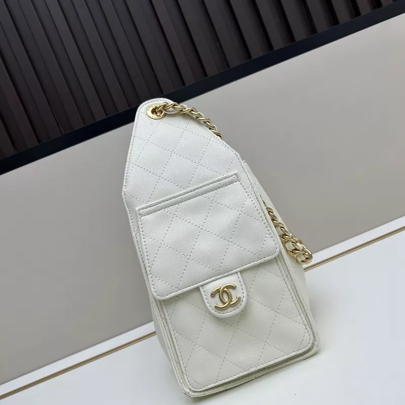 GoAnywhere 2515 Chanel AAA Quality Shoulder Bags For Women