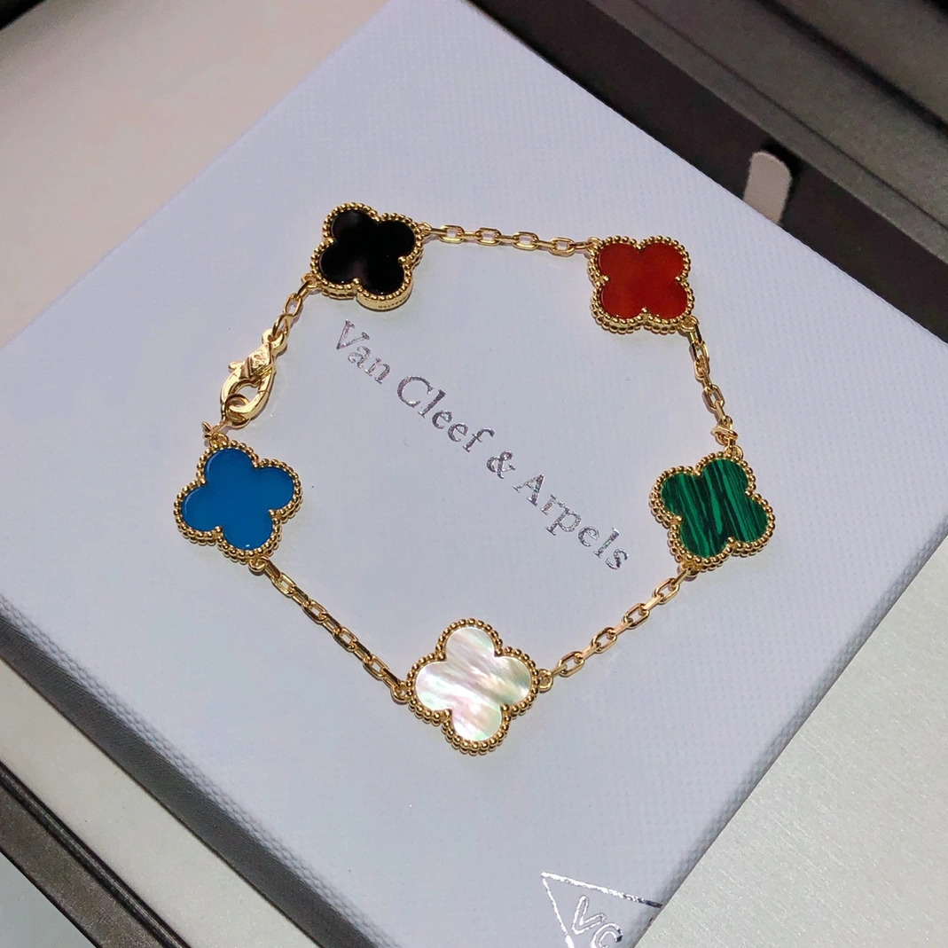 GoAnywhere 2865 Van Cleef & Arpels Bracelet For Women