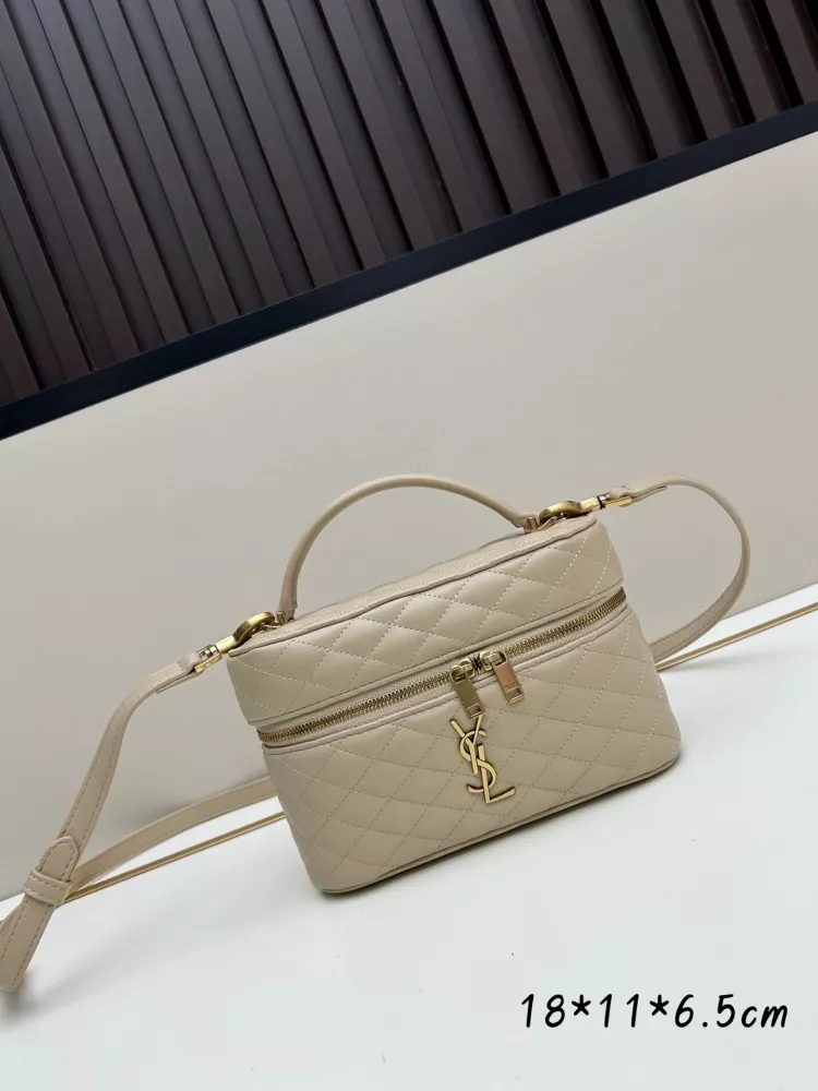 GoAnywhere 2941 Yves Saint Laurent YSL AAA Quality Messenger Bags For Women