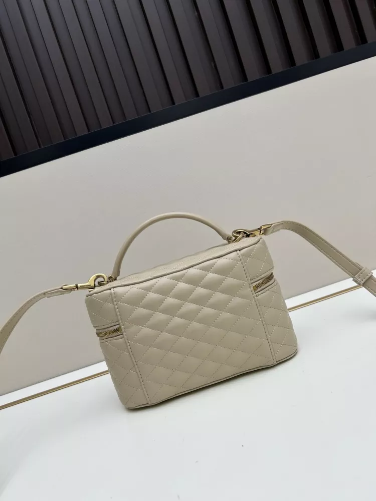 GoAnywhere 2941 Yves Saint Laurent YSL AAA Quality Messenger Bags For Women