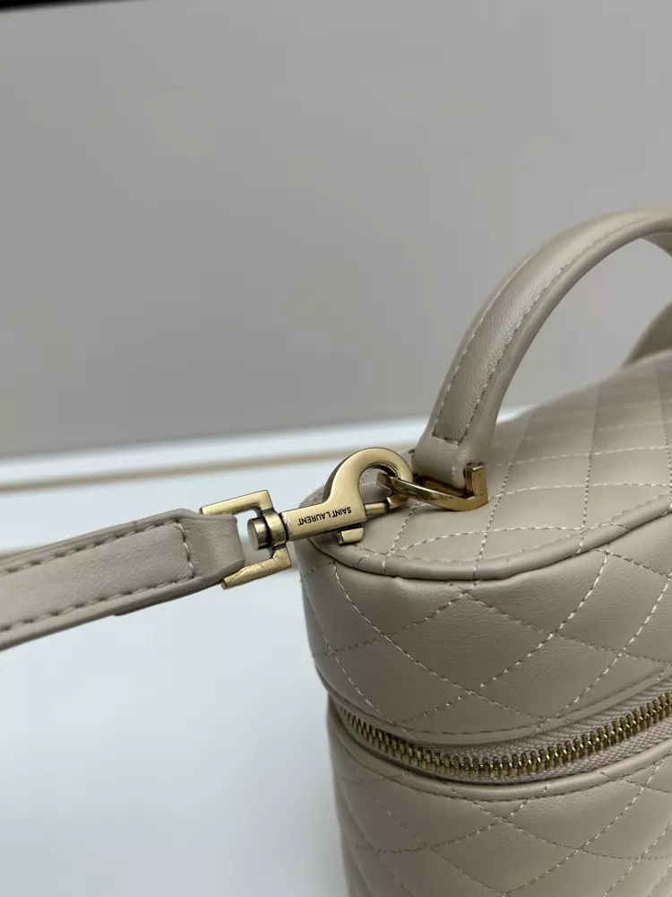 GoAnywhere 2941 Yves Saint Laurent YSL AAA Quality Messenger Bags For Women