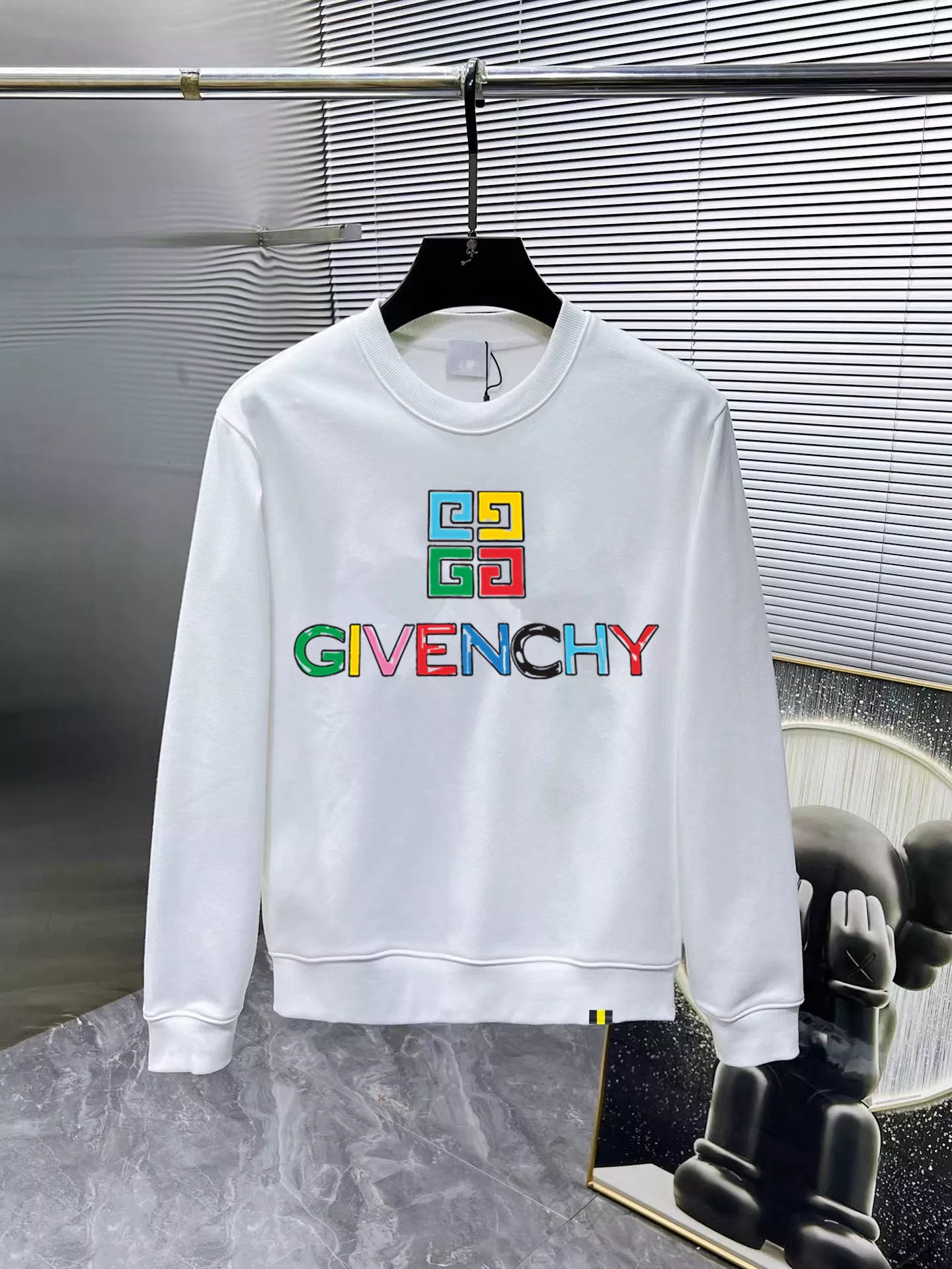 GoAnywhere 2945 Givenchy Hoodies Long Sleeved For Men