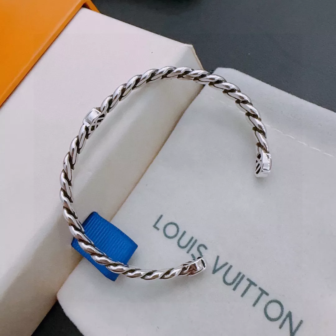 GoAnywhere 3160 Louis Vuitton LV Bracelets