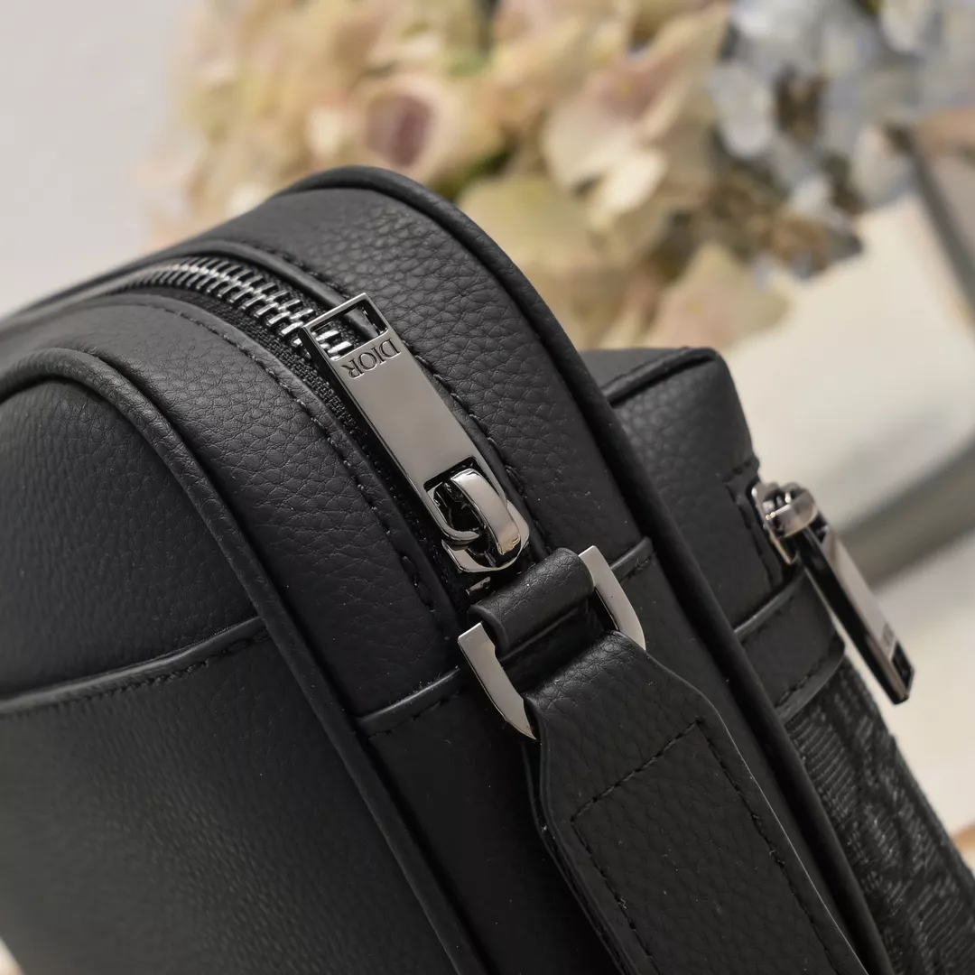 GoAnywhere 3180 Christian Dior AAA Man Messenger Bags