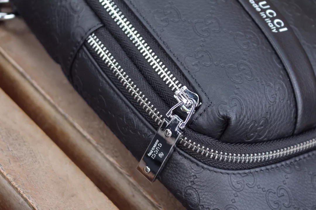 GoAnywhere 3443 Gucci AAA Man Messenger Bags