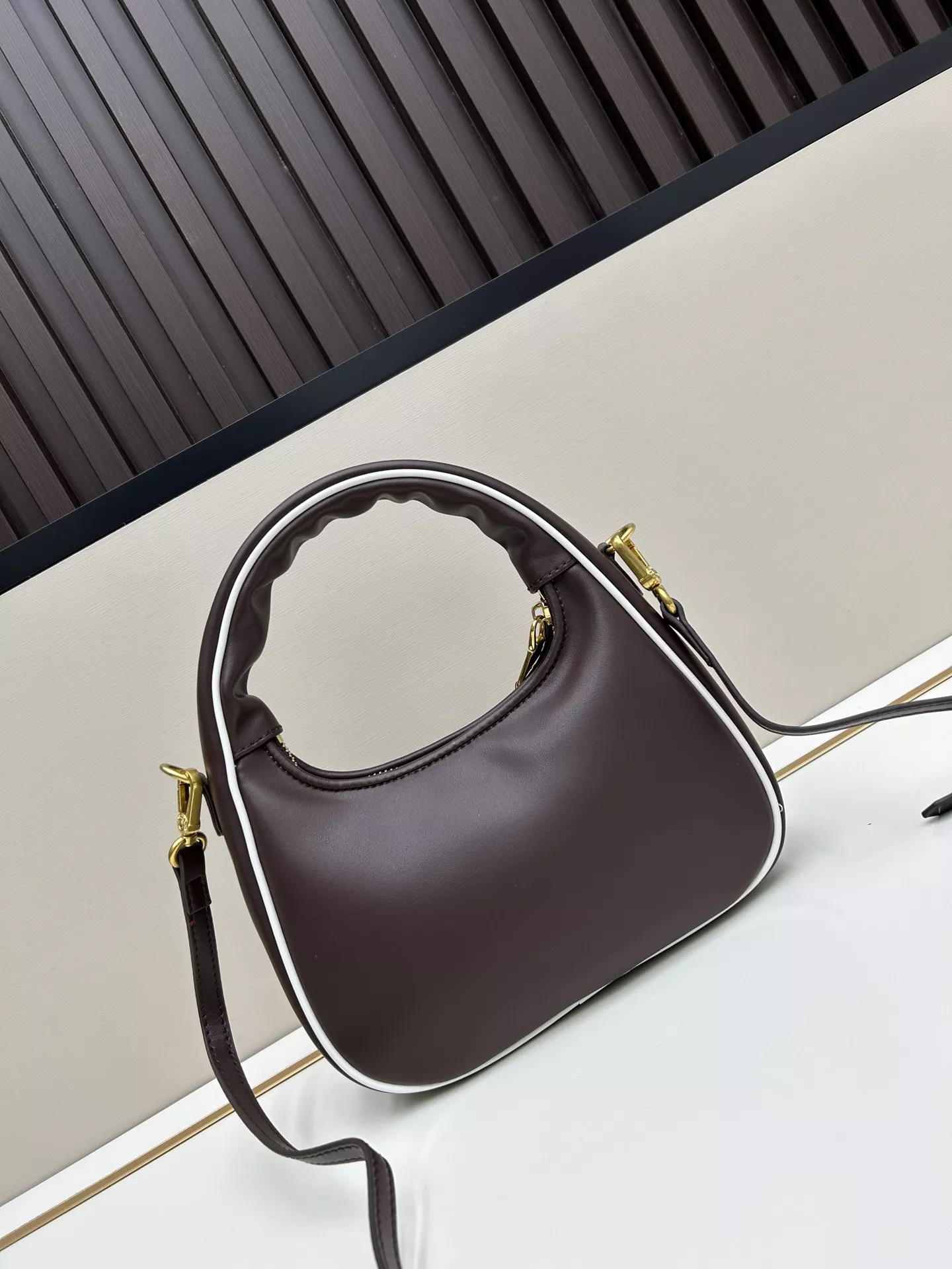 GoAnywhere 3527 MIU MIU AAA Quality Handbags For Women