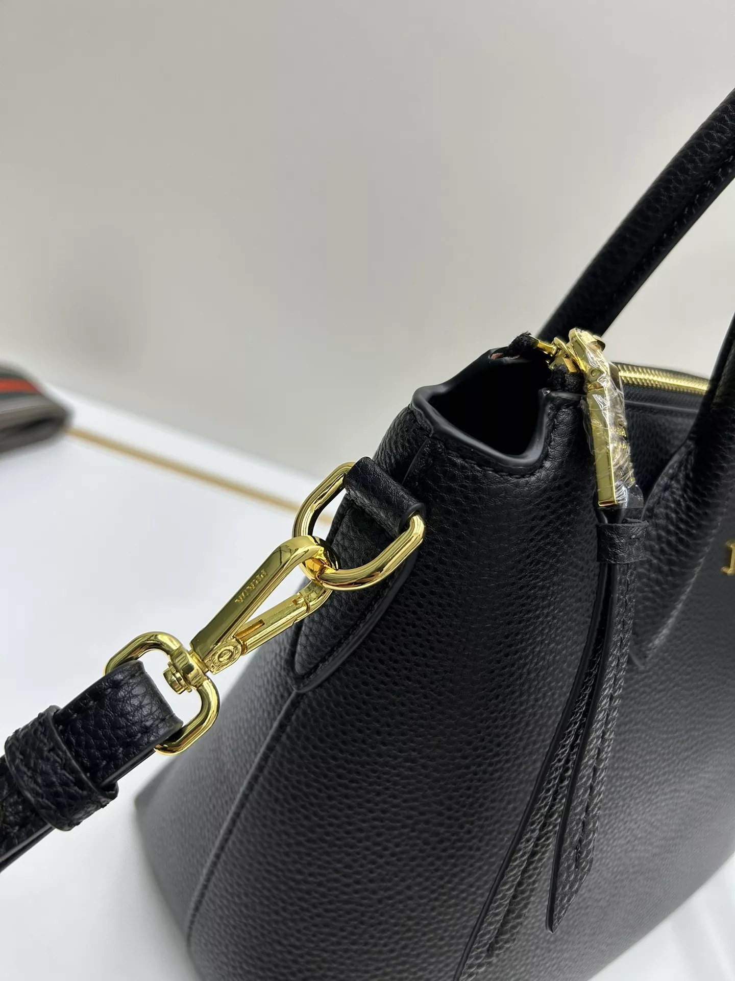 GoAnywhere 3544 Prada AAA Quality Handbags For Women