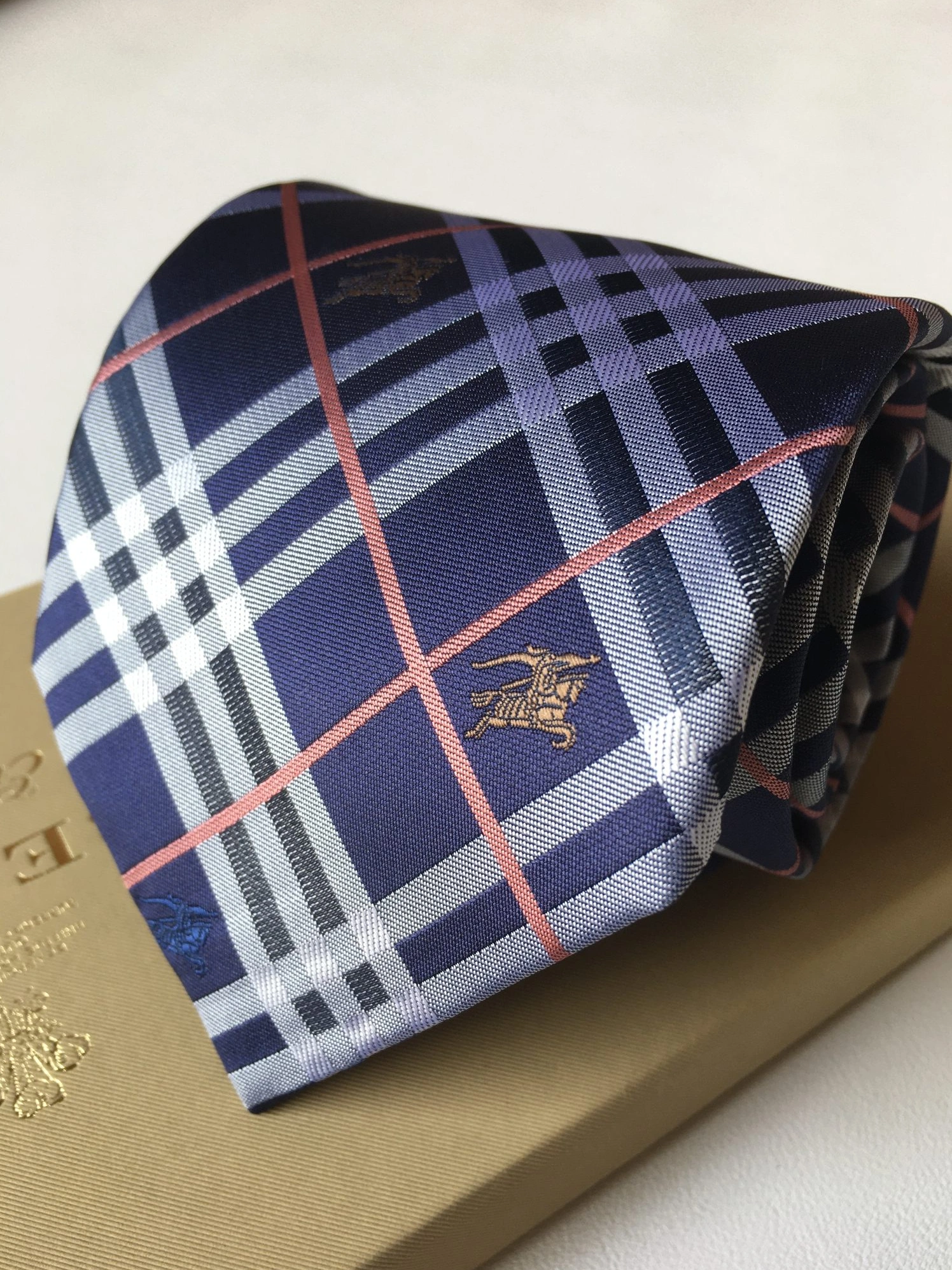 GoAnywhere 3686 Burberry Necktie For Men