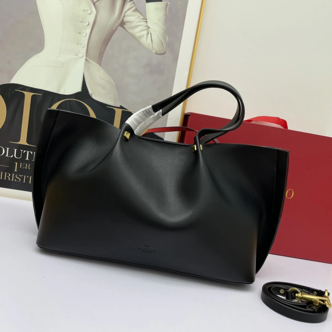 GoAnywhere 3845 Valentino AAA Quality Handbags For Women