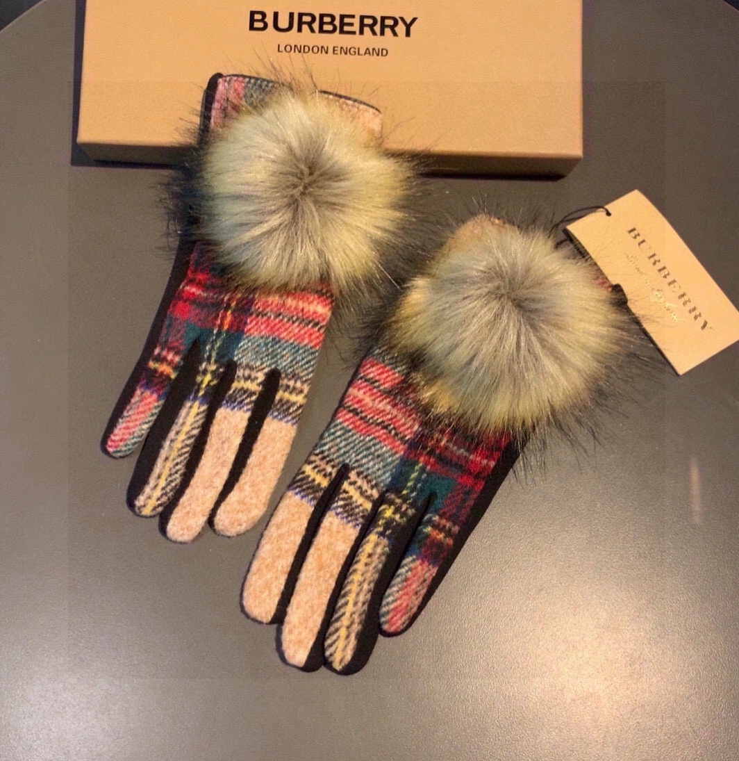 GoAnywhere 3848 Burberry Gloves For Women