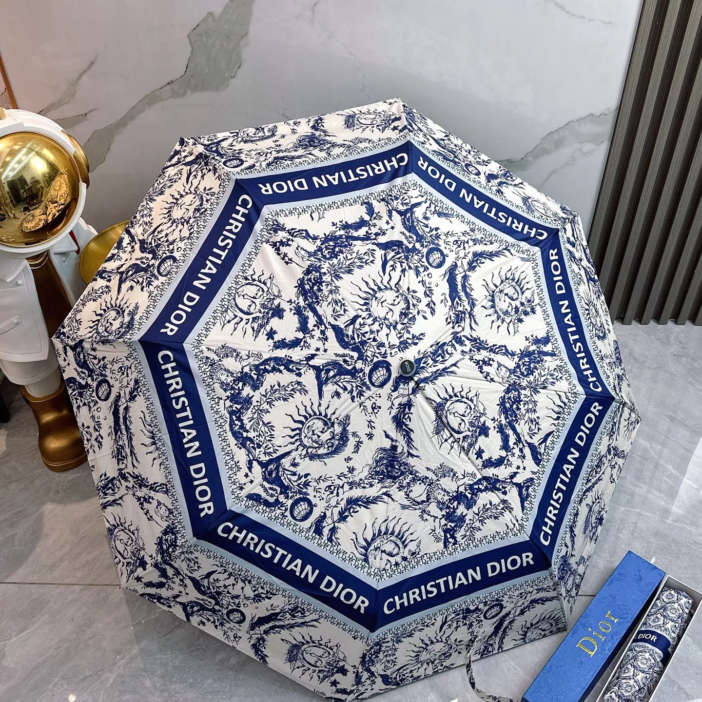 GoAnywhere 417 Christian Dior Umbrellas