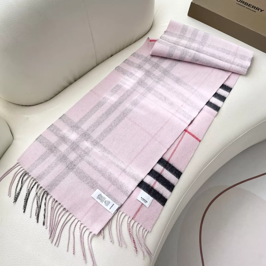GoAnywhere 4172 Burberry Scarf For Women