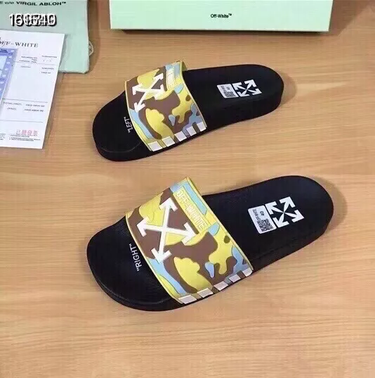 GoAnywhere 4389 Off-White Slippers For Men
