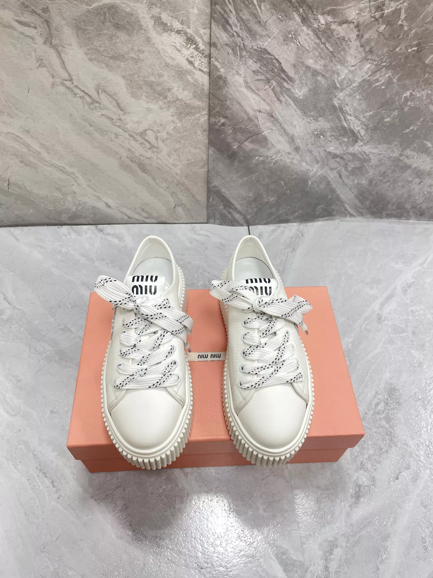 GoAnywhere 4565 MIU MIU Casual Shoes For Women