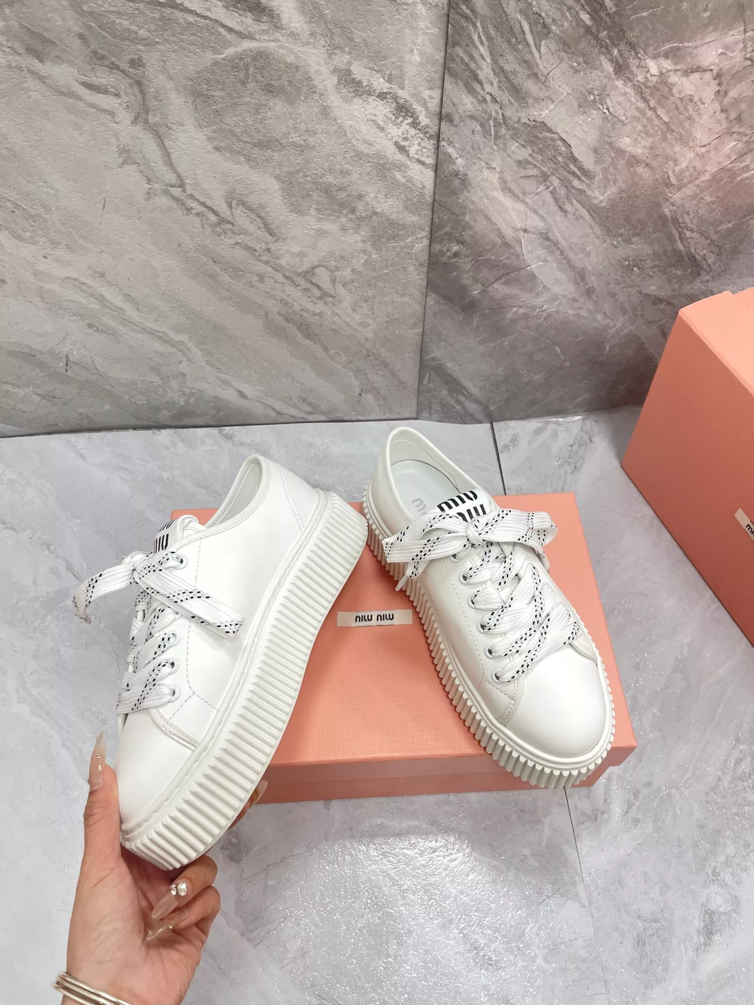 GoAnywhere 4565 MIU MIU Casual Shoes For Women