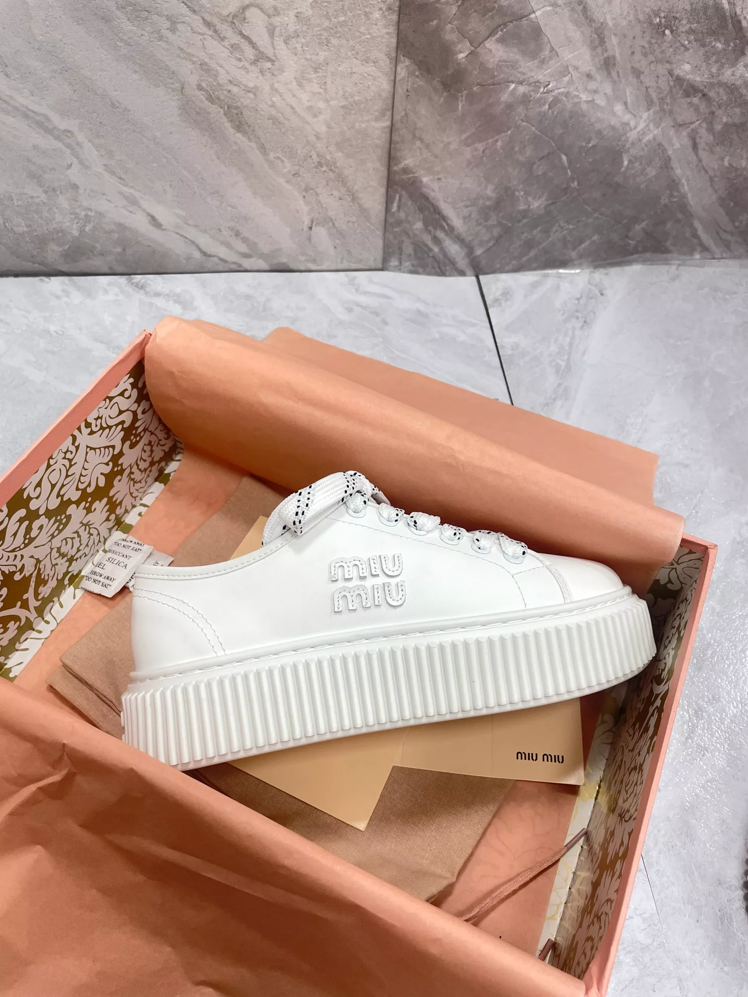 GoAnywhere 4565 MIU MIU Casual Shoes For Women