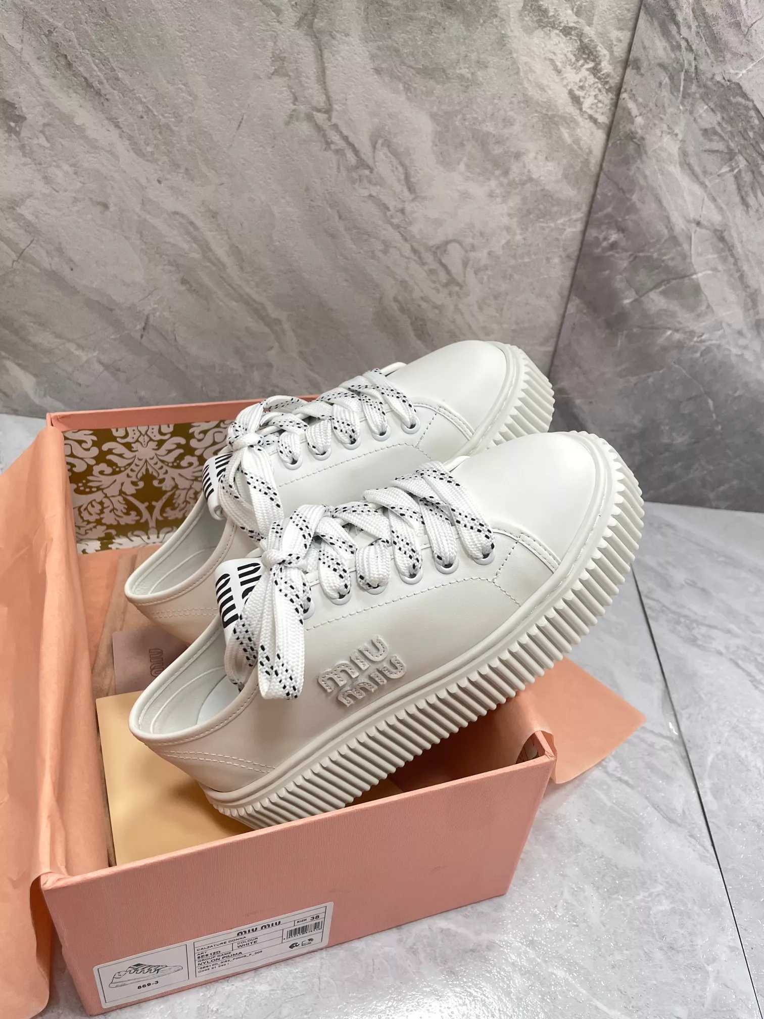 GoAnywhere 4565 MIU MIU Casual Shoes For Women