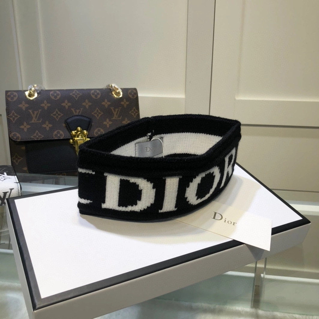 GoAnywhere 4571 Christian Dior Headband