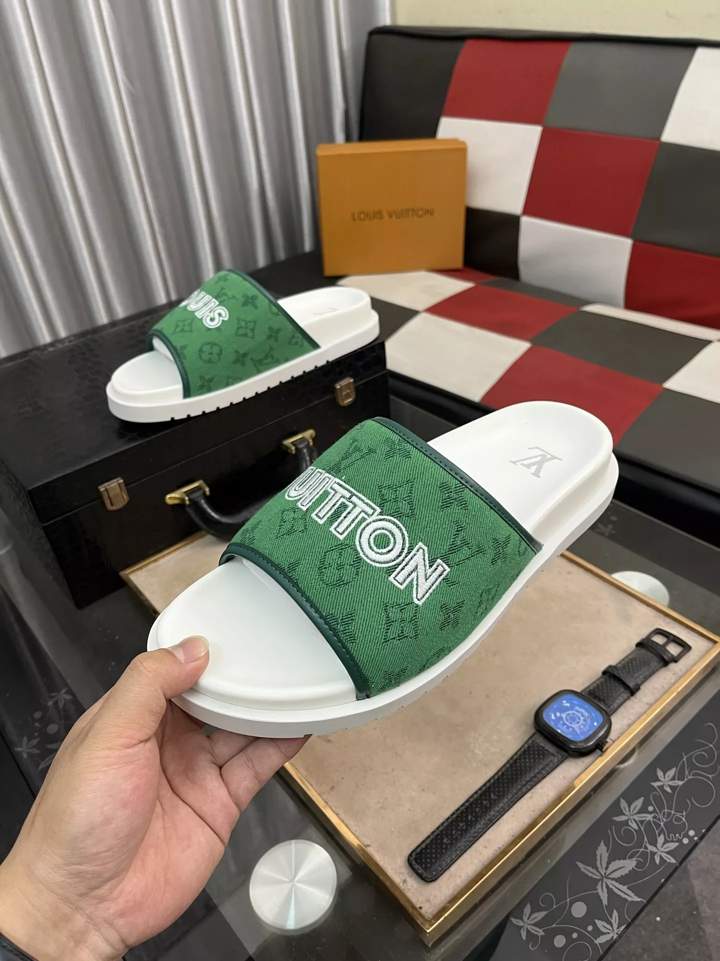 GoAnywhere 487 Louis Vuitton Slippers For Men