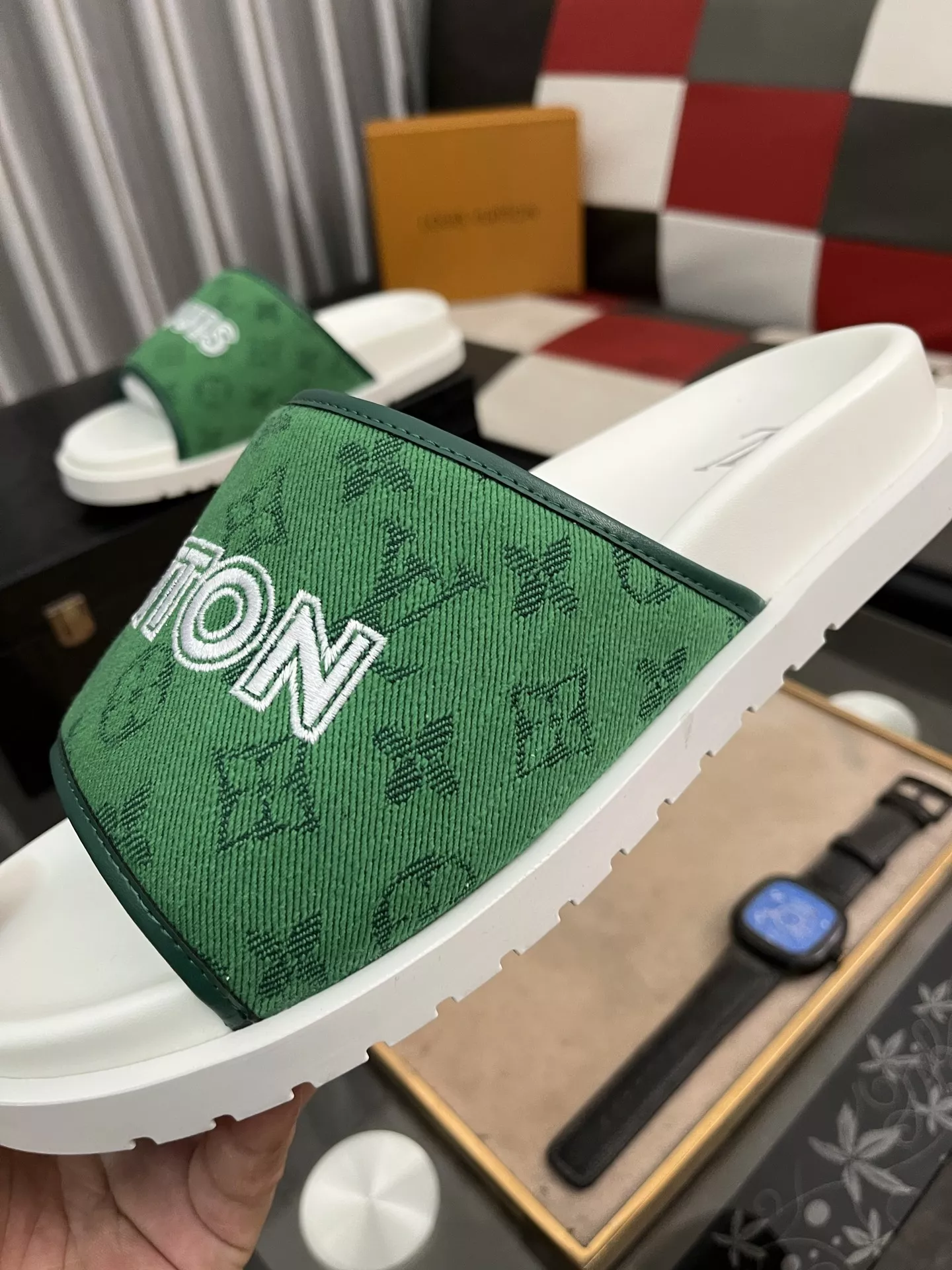 GoAnywhere 487 Louis Vuitton Slippers For Men