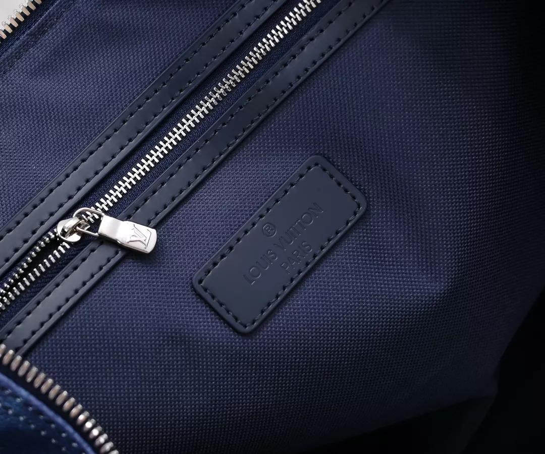 GoAnywhere 4939 Louis Vuitton Travel Bags