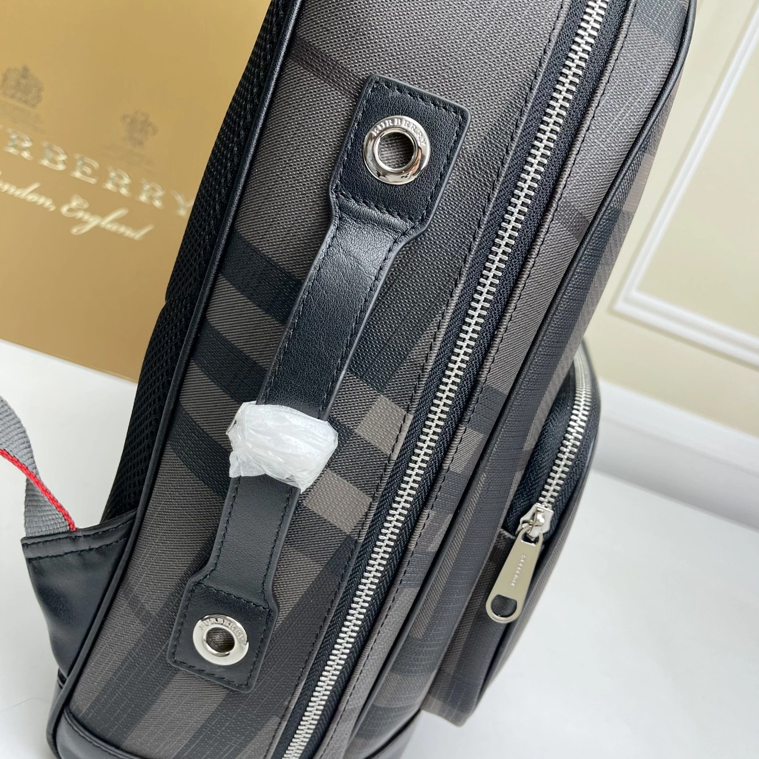 GoAnywhere 5116 Burberry AAA Man Backpacks