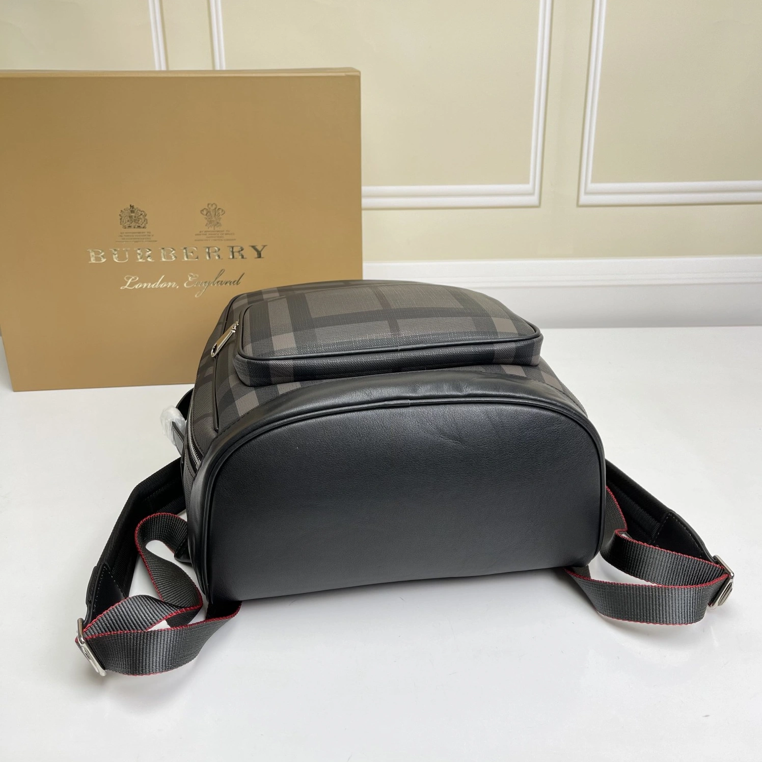 GoAnywhere 5116 Burberry AAA Man Backpacks