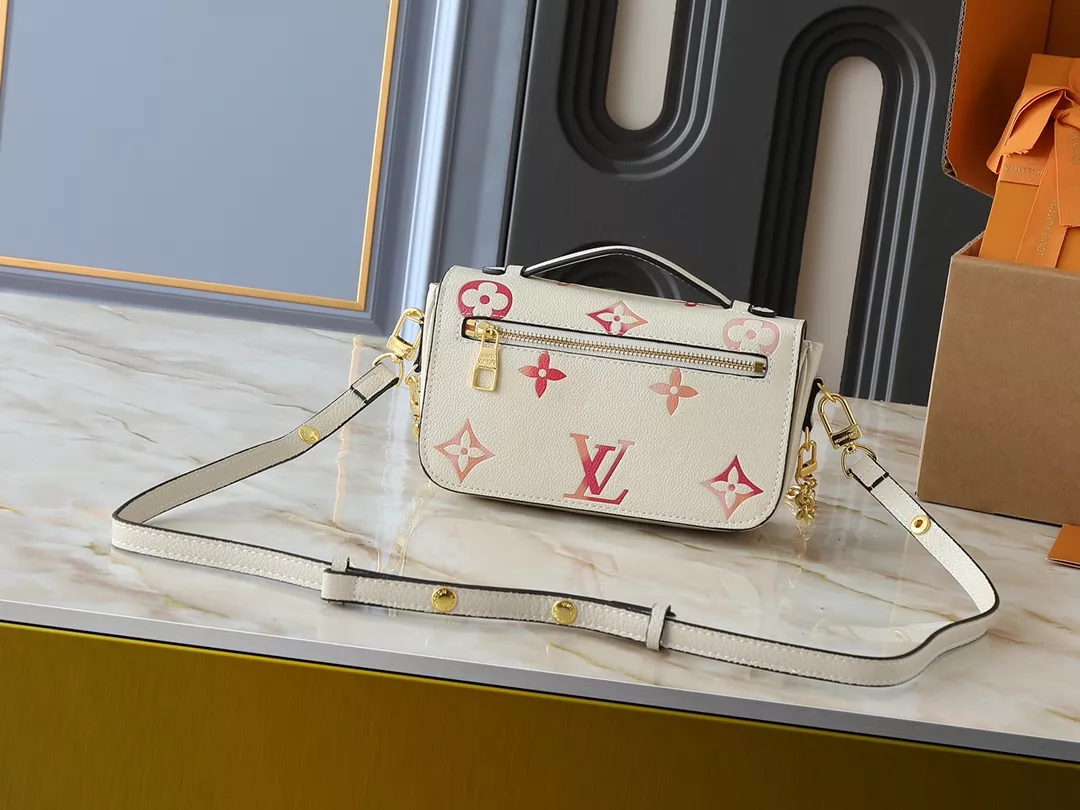 GoAnywhere 5304 Louis Vuitton Messenger Bag For Women