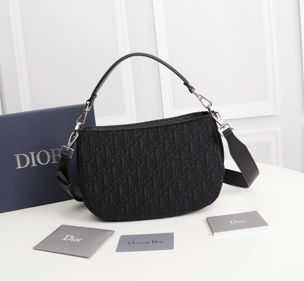 GoAnywhere 5467 Christian Dior AAA Man Messenger Bags