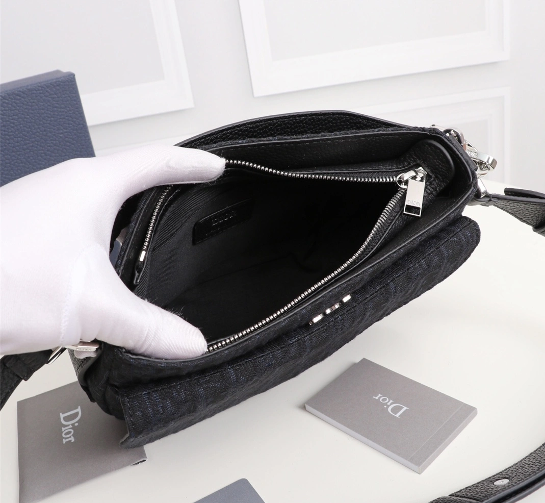 GoAnywhere 5467 Christian Dior AAA Man Messenger Bags