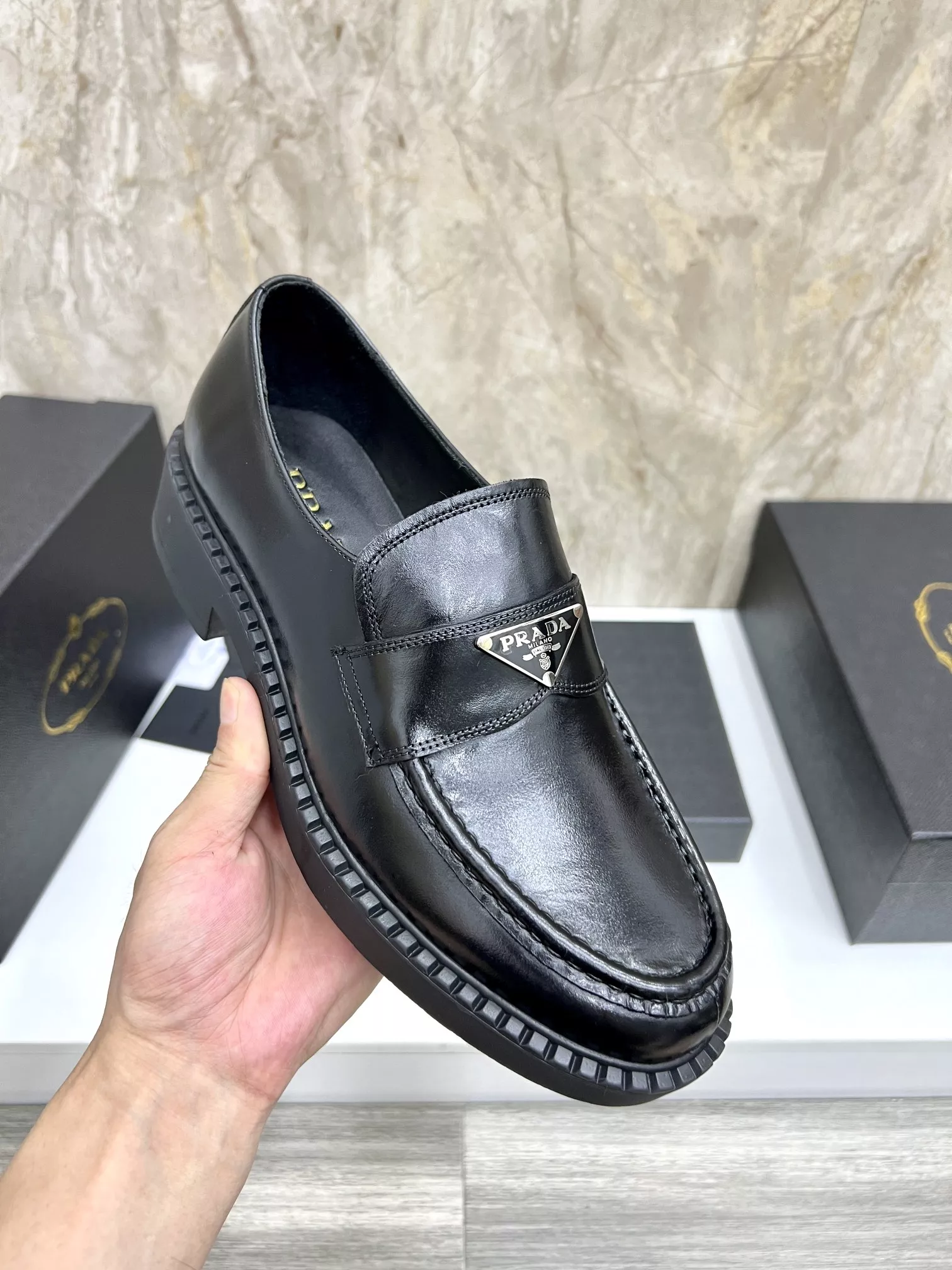 GoAnywhere 5674 Prada Leather Shoes For Men