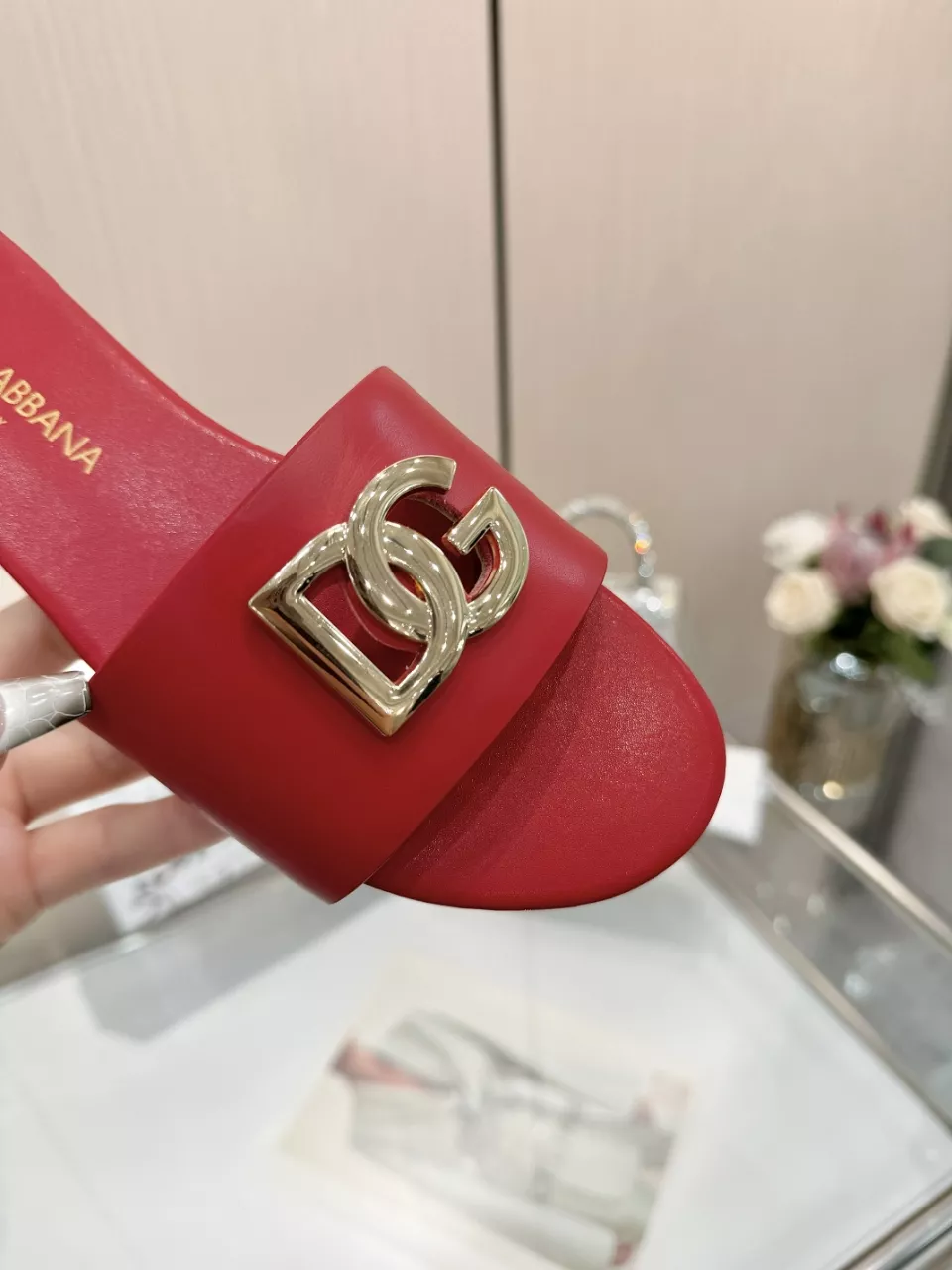 GoAnywhere 5686 Dolce & Gabbana D&G Slippers For Women