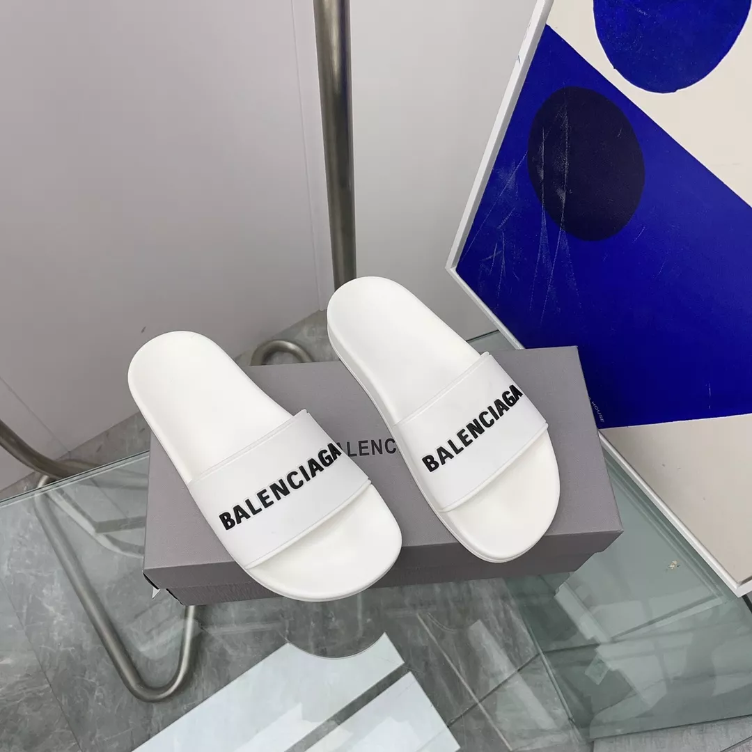 GoAnywhere 5697 Balenciaga Slippers For Men