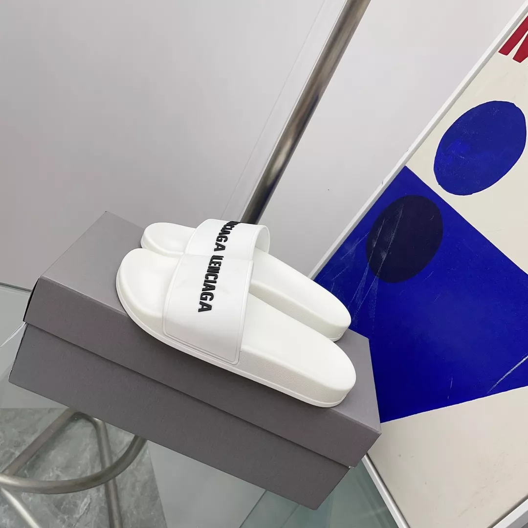 GoAnywhere 5697 Balenciaga Slippers For Men