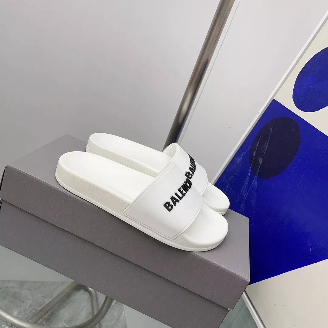 GoAnywhere 5697 Balenciaga Slippers For Men