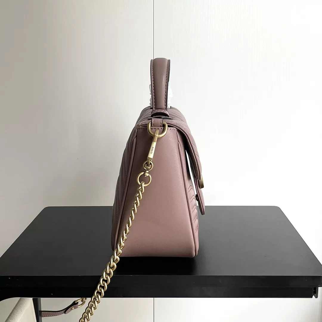 GoAnywhere 5703 Gucci AAA Quality Messenger Bags For Women