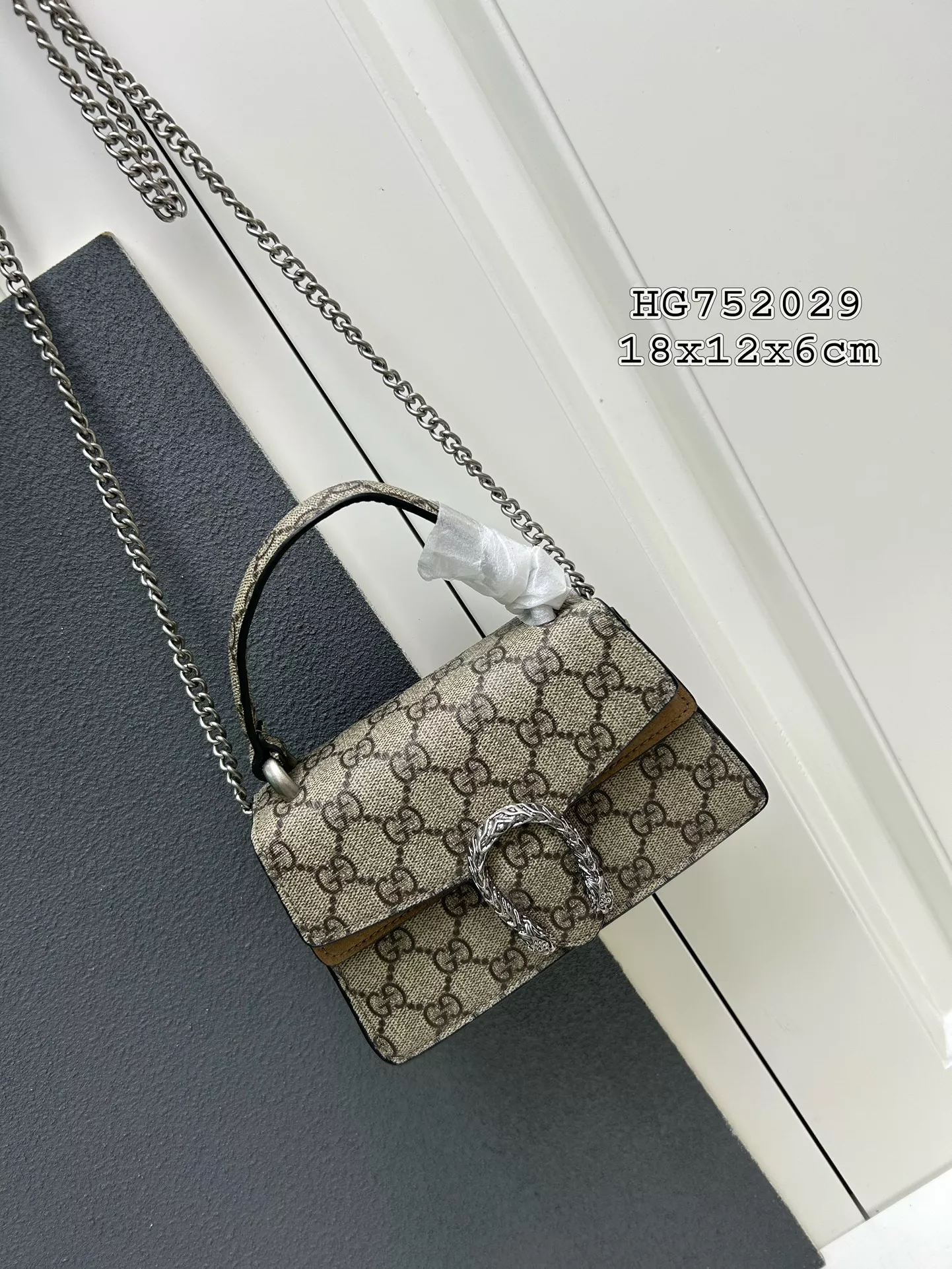 GoAnywhere 5722 Gucci AAA Quality Messenger Bags For Women