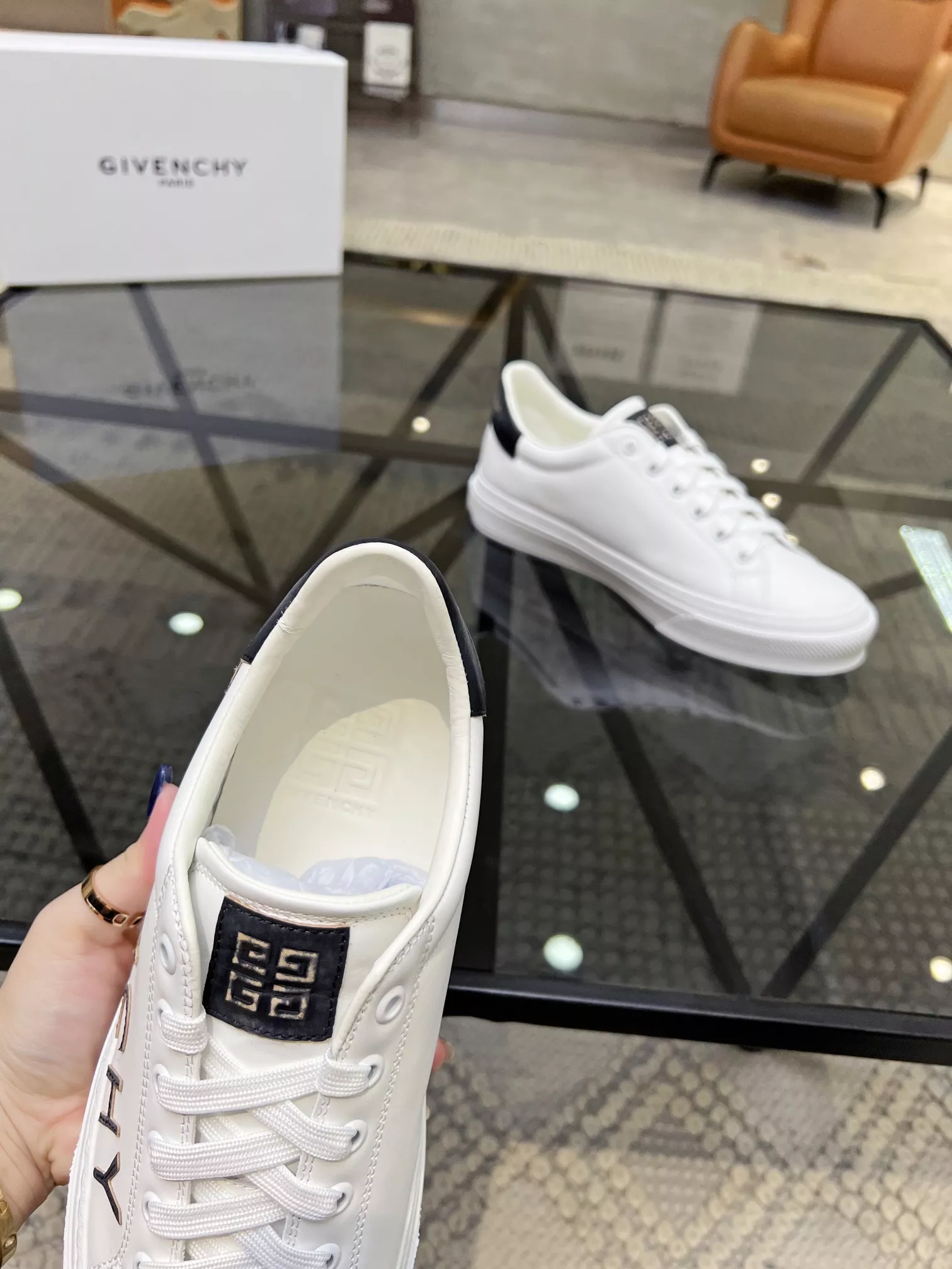 GoAnywhere 5810 Givenchy Casual Shoes For Men