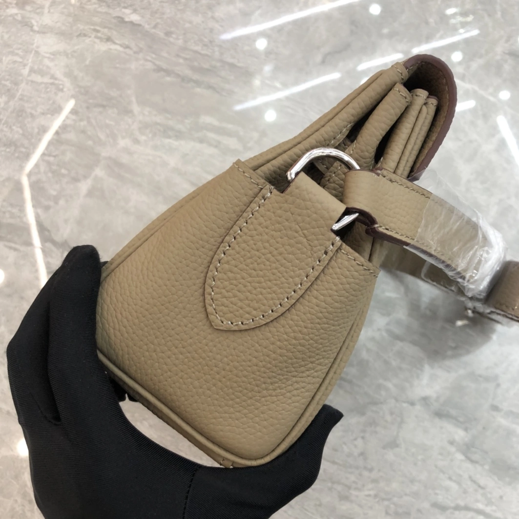 GoAnywhere 5946 Hermes AAA Quality Messenger Bags For Women