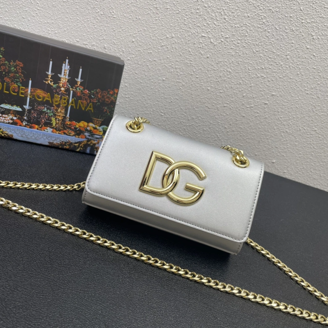 GoAnywhere 5962 Dolce & Gabbana D&G AAA Quality Messenger Bags For Women
